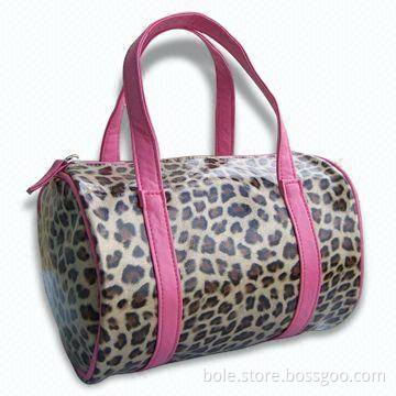 PVC Cosmetic Bag with Leopard Print Design and Large Sapce to Put All Your Daily Cosmetics